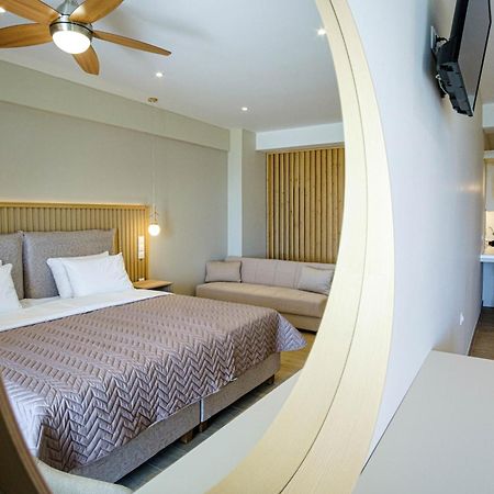 Hotel Elias & Vasili House à Agios Georgios Pagon Extérieur photo