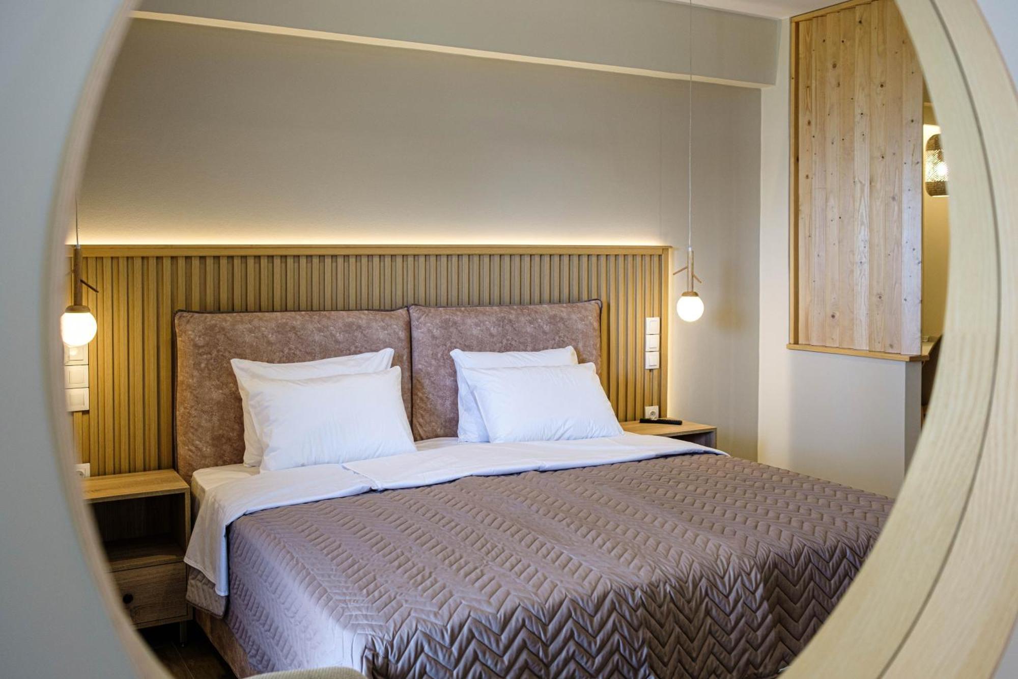 Hotel Elias & Vasili House à Agios Georgios Pagon Extérieur photo