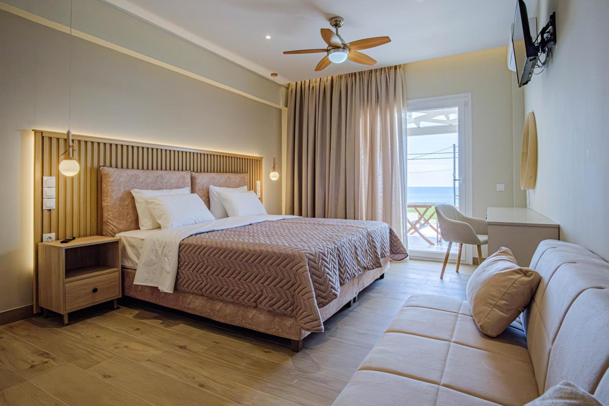 Hotel Elias & Vasili House à Agios Georgios Pagon Extérieur photo
